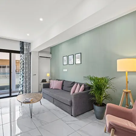 Style By The Sea I Palm - Finikoudes Apartment *